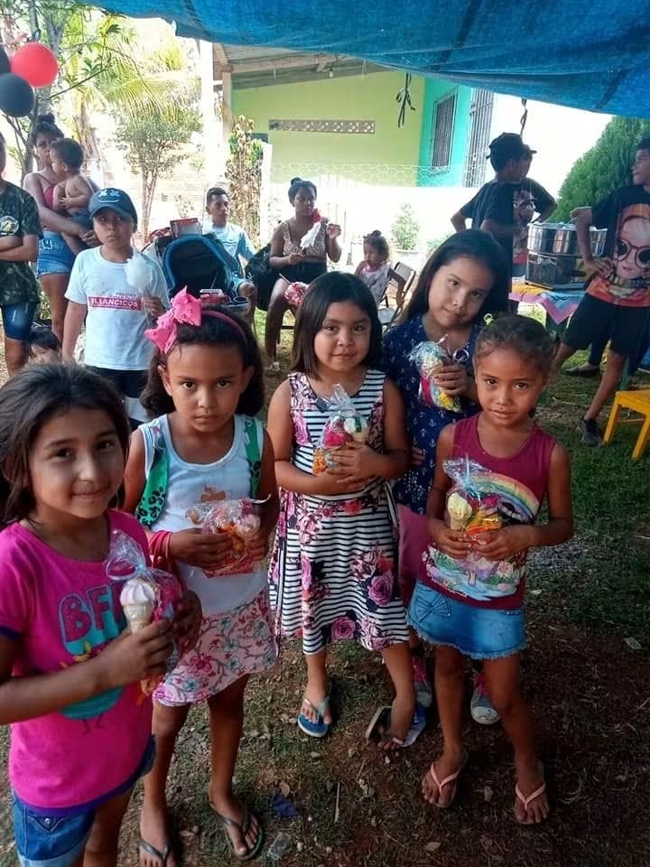 Itens preparados para distribuição na Páscoa